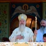 Mii de credincioşi s-au rugat la mănăstirea Dobric