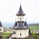Mănăstirea Nușeni și-a sărbătorit ocrotitorul, pe Sfântul Proroc Ilie Tesviteanul